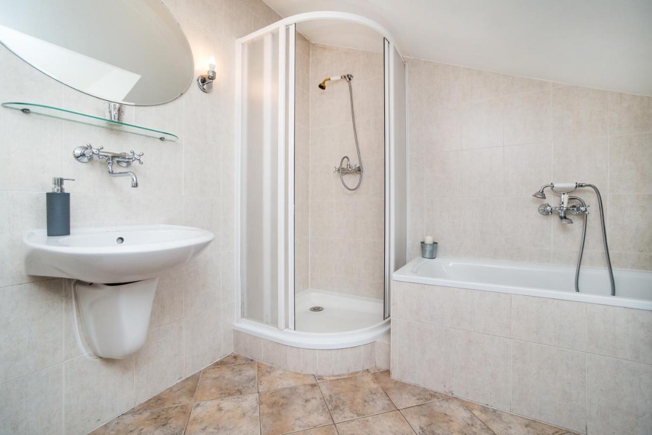 Apartament Lanoblessa Praga Zewnętrze zdjęcie