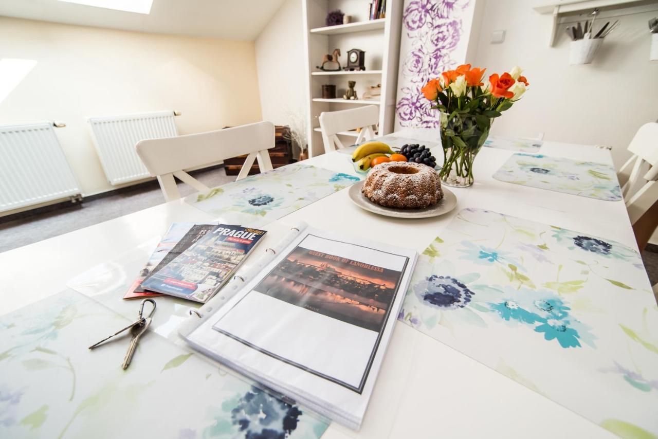 Apartament Lanoblessa Praga Zewnętrze zdjęcie